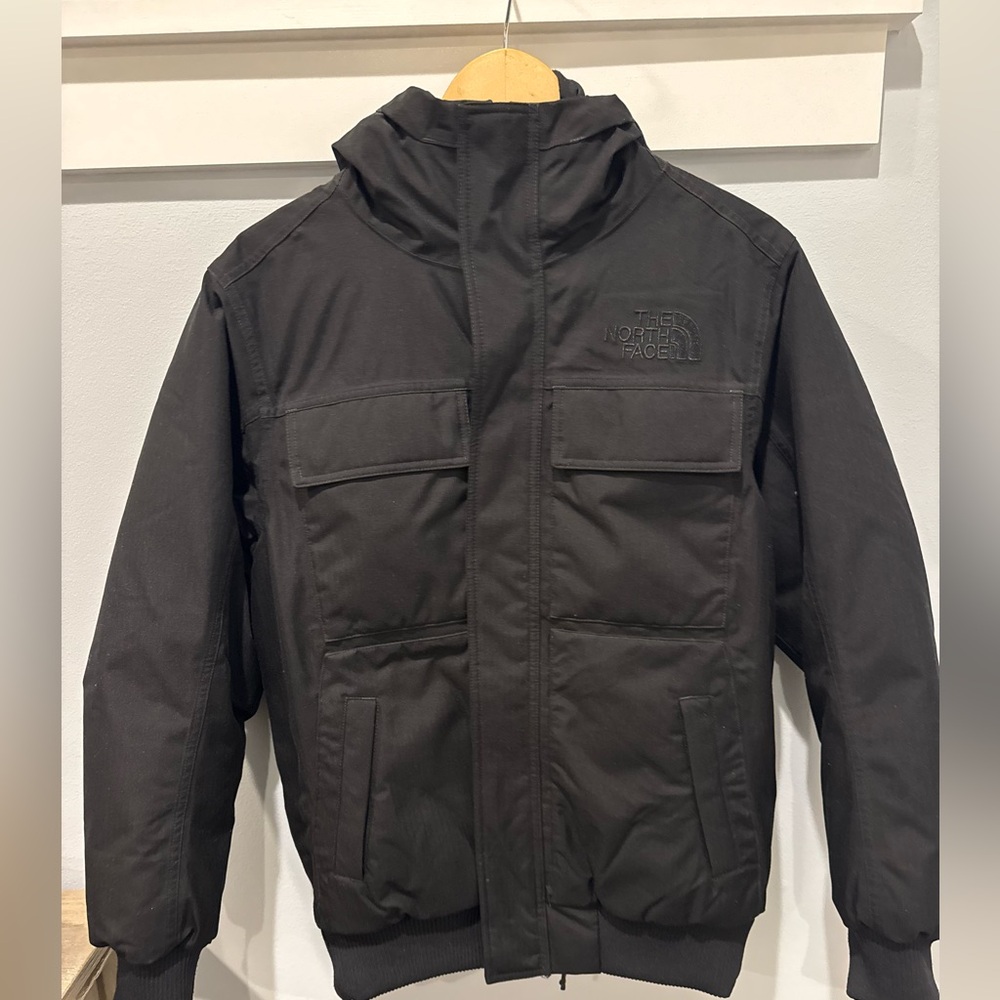 The North Face Men's Black Performance Jacket